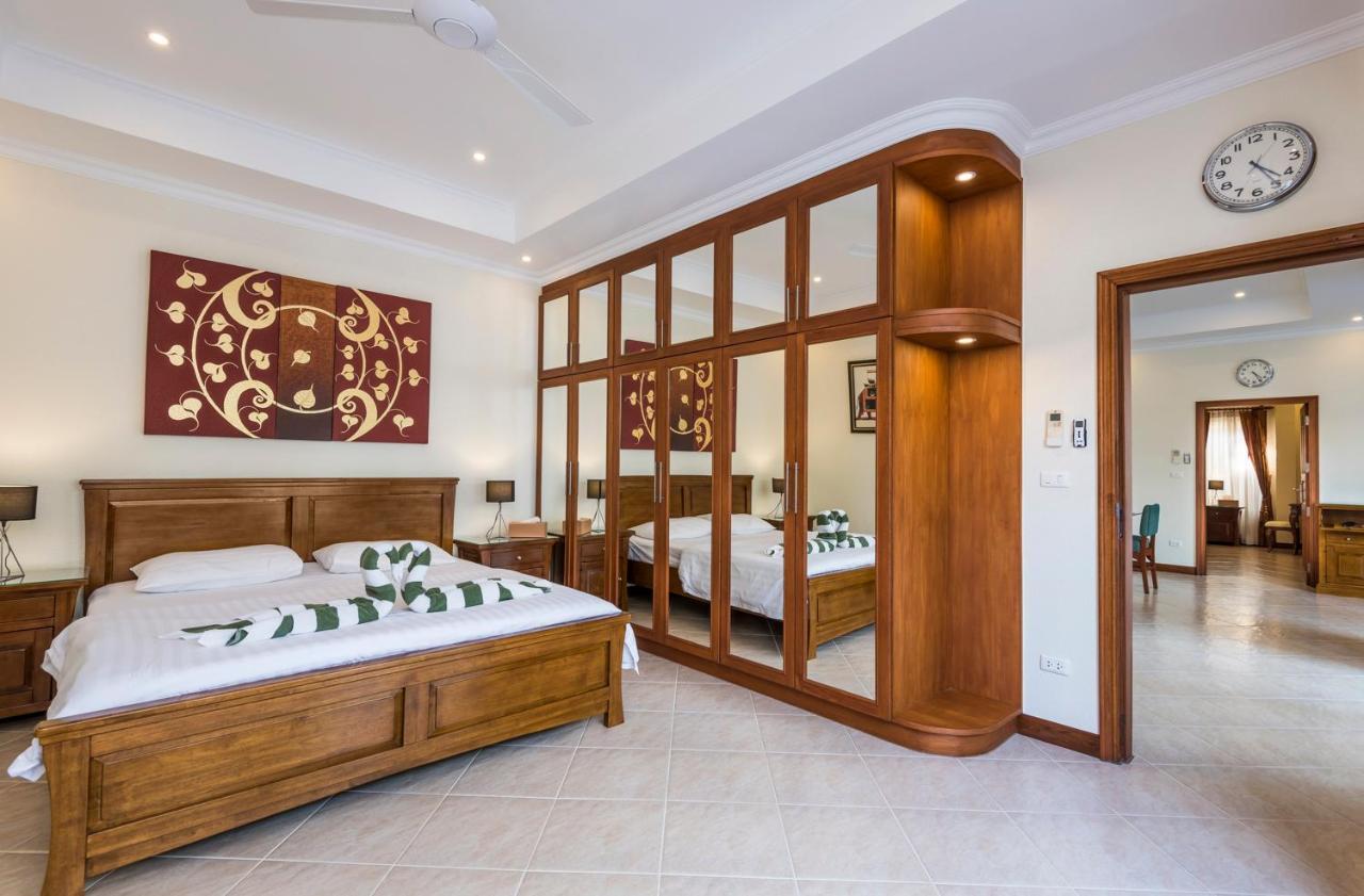 Village Austria Luxury Pool Villas Pattaya Exterior foto